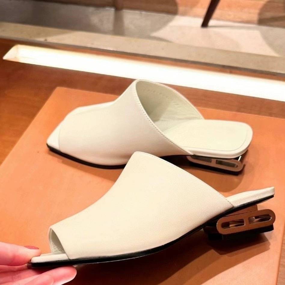 Hermes Hermes Pig Nose Shoes heel the female summer sandals high -heeled slippers