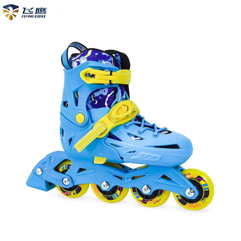 Flying Eagle Night Elves Skating Shoes, boys and girls with professional flat shoes to adjust the size of a dry skate