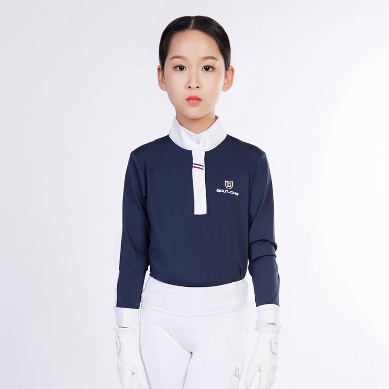 A horse-dressing t-shirt for children with long-sleeved sunscreen polo shirts for boys and girls on horseback