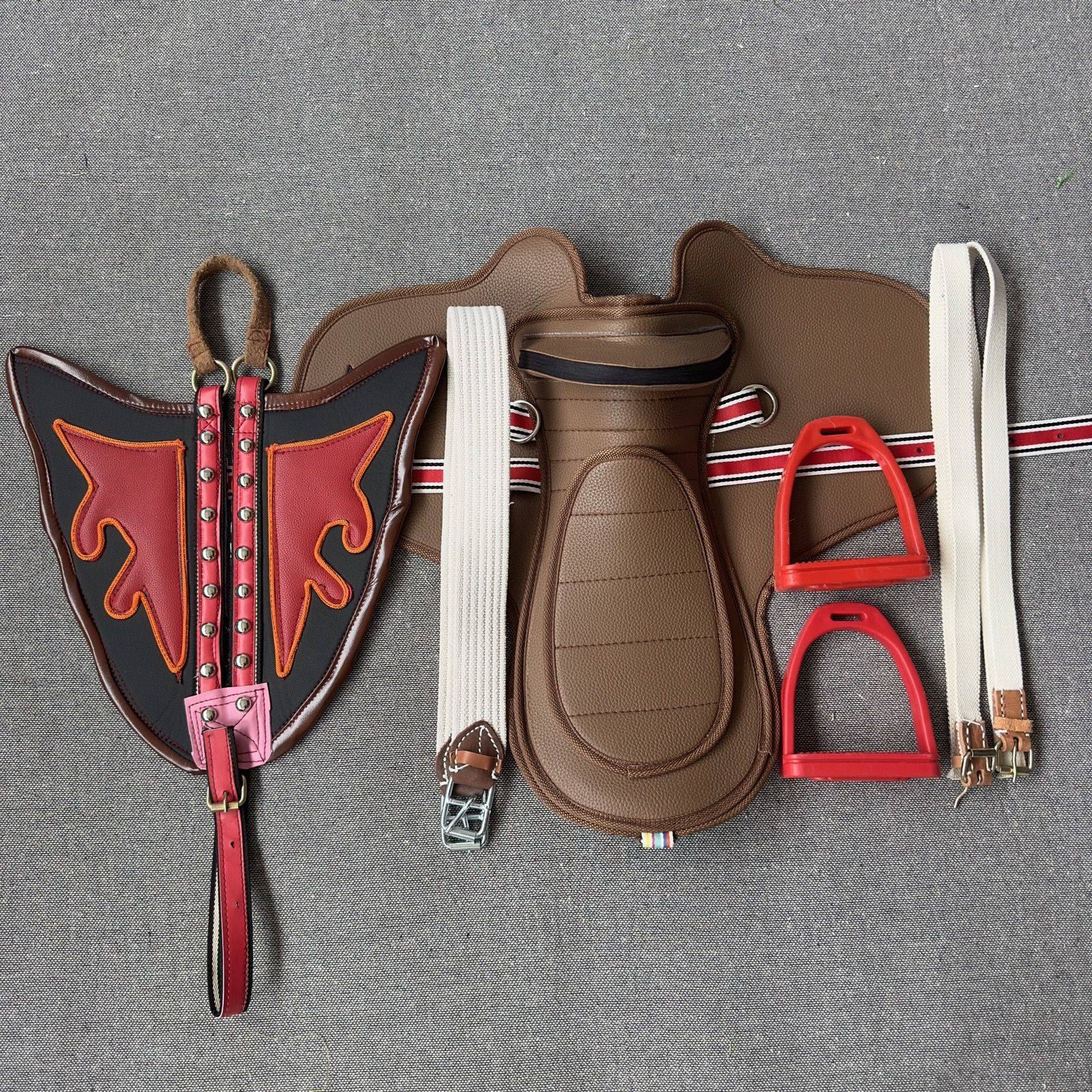 A set of curry saddles