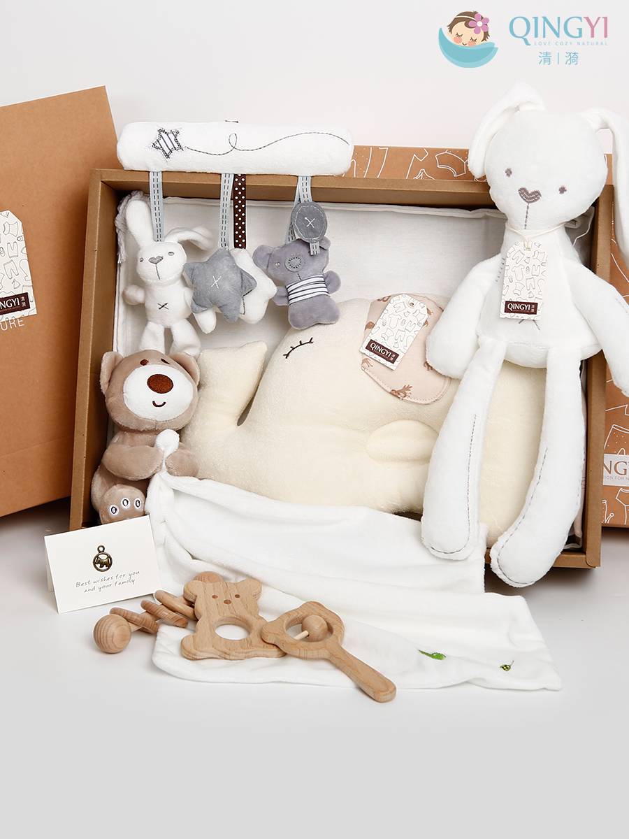 Baby full moon appeases doll gift newborn supplies gift set junior baby wooden toys year -old gift