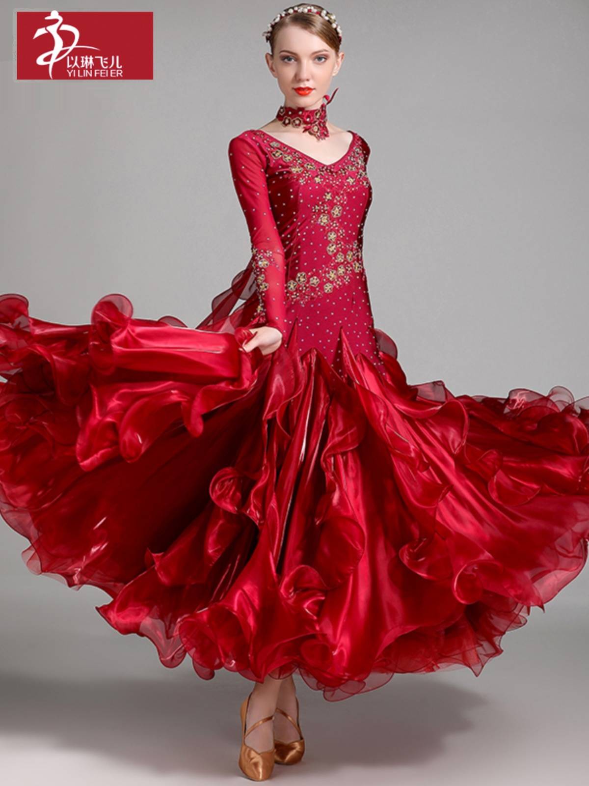 With Lin Feier's new modern dance skirt, the national standard dance skirt S7001 diamond competition service show