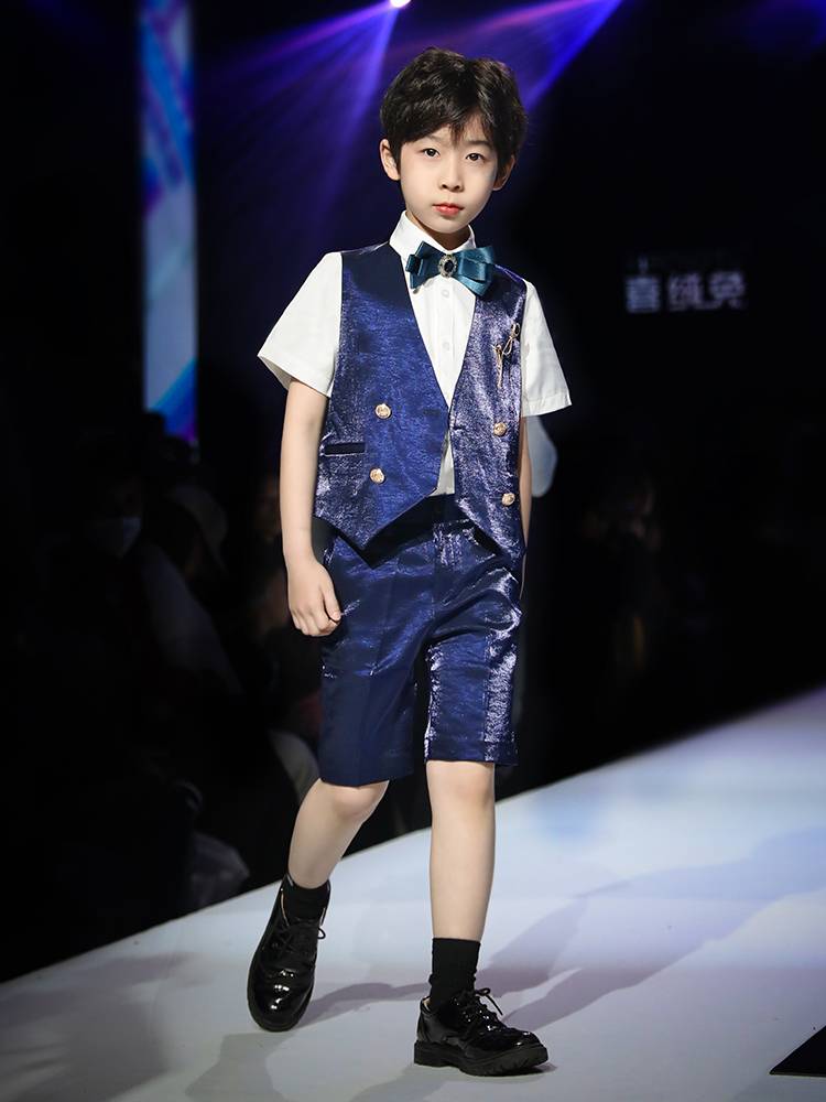 Children's suit suit boys summer dress birthday flower children's vest Yinglun catwalk host piano performance suit