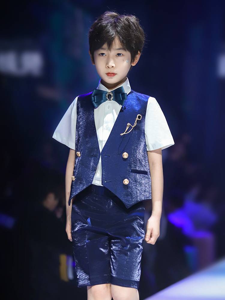 Children's suit suit boys summer dress birthday flower children's vest Yinglun catwalk host piano performance suit