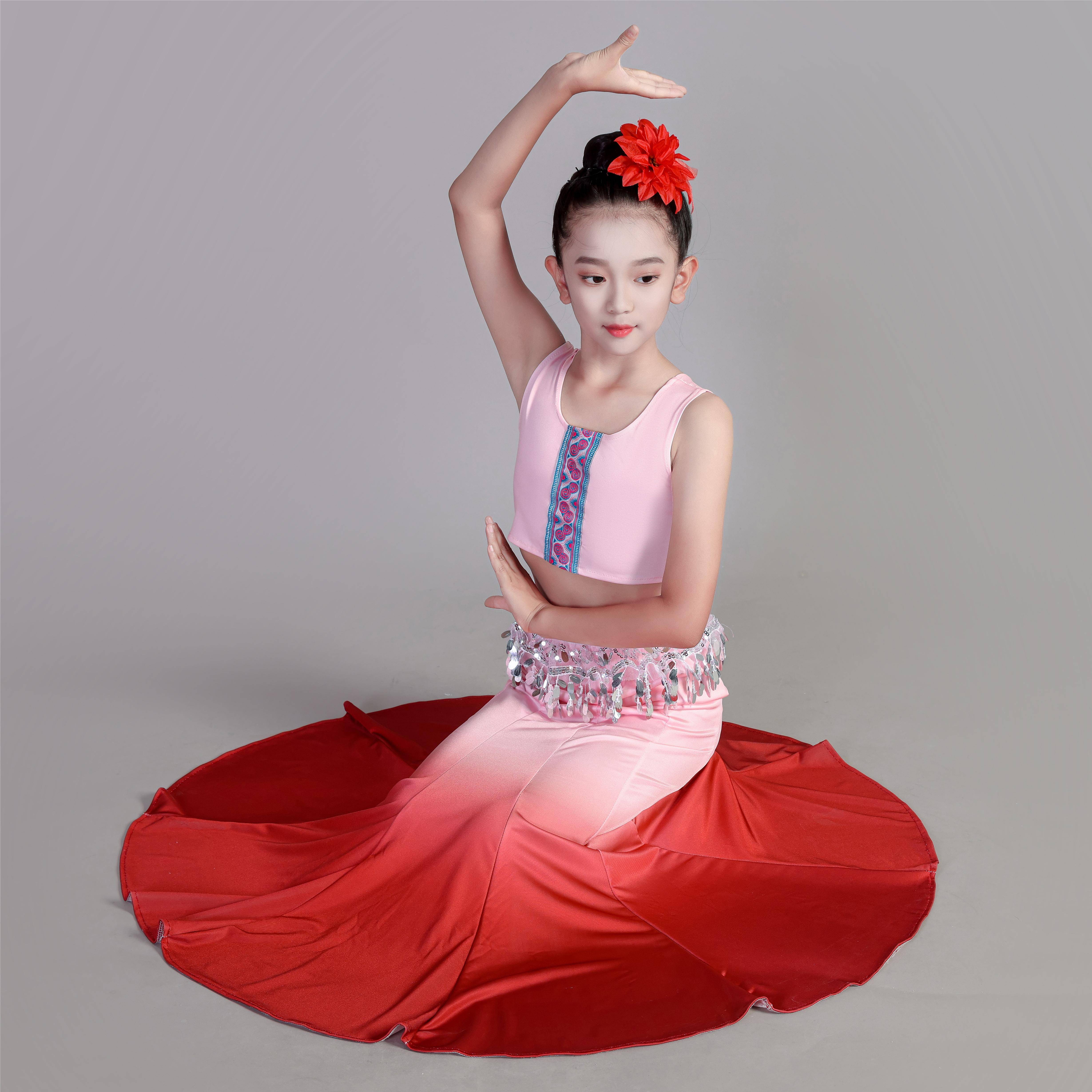 Children's Dai Dance Performance Series Peacock Dance Sequenant Slim Plug -in Fish Tail Skirt Performance Performance Single Back Set