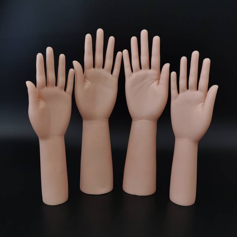 Simulation Female Model Proplene Software Skin Meeting Metropolitan Female Hand Hand Live Display Ring Bracelet Jewelry Bracelet