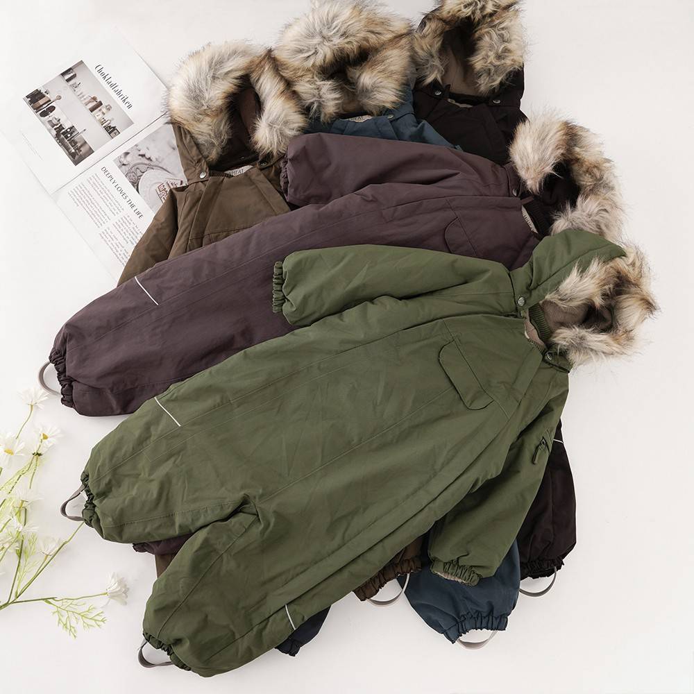 BM26 Denmark WHE*T Winter Children's Baby Outdoor Ski Fit windproof waterproof and velvet warm