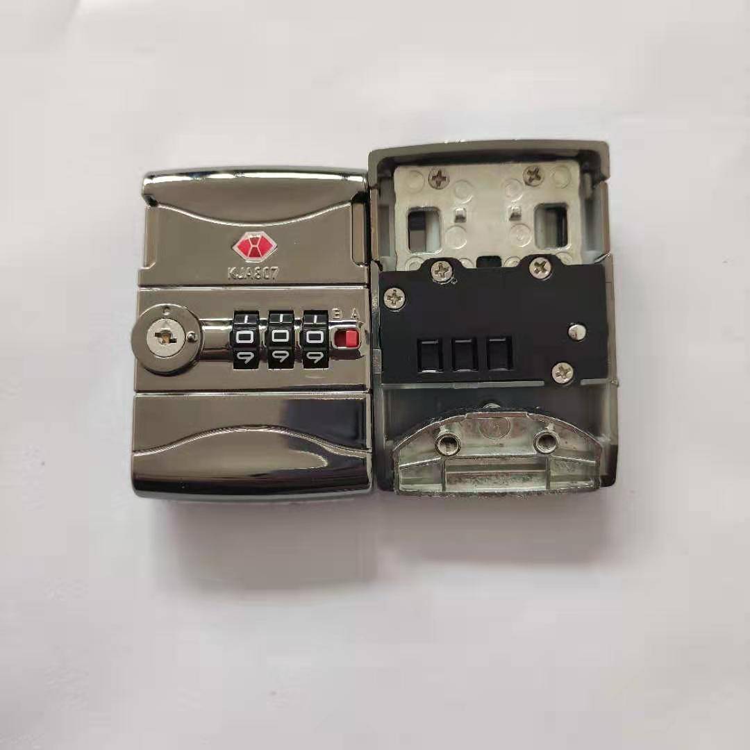 The square lock gun is a gray 807