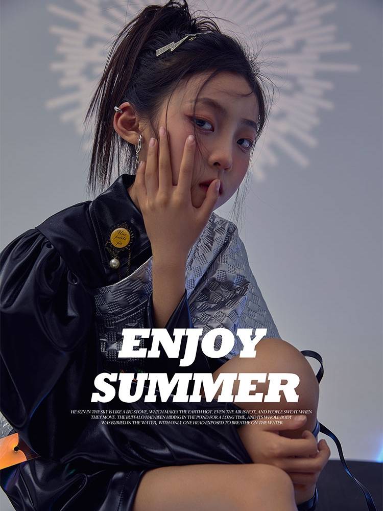 Children's Photography Clothing Photo Technology Cool Girls Wet Show Fashion Personality Exaggerated Model runway fashion
