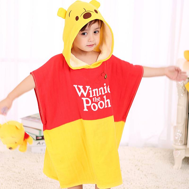 The Disney-child towel girl loves Princess Aisha's cloak with a skirt and a bathing robe