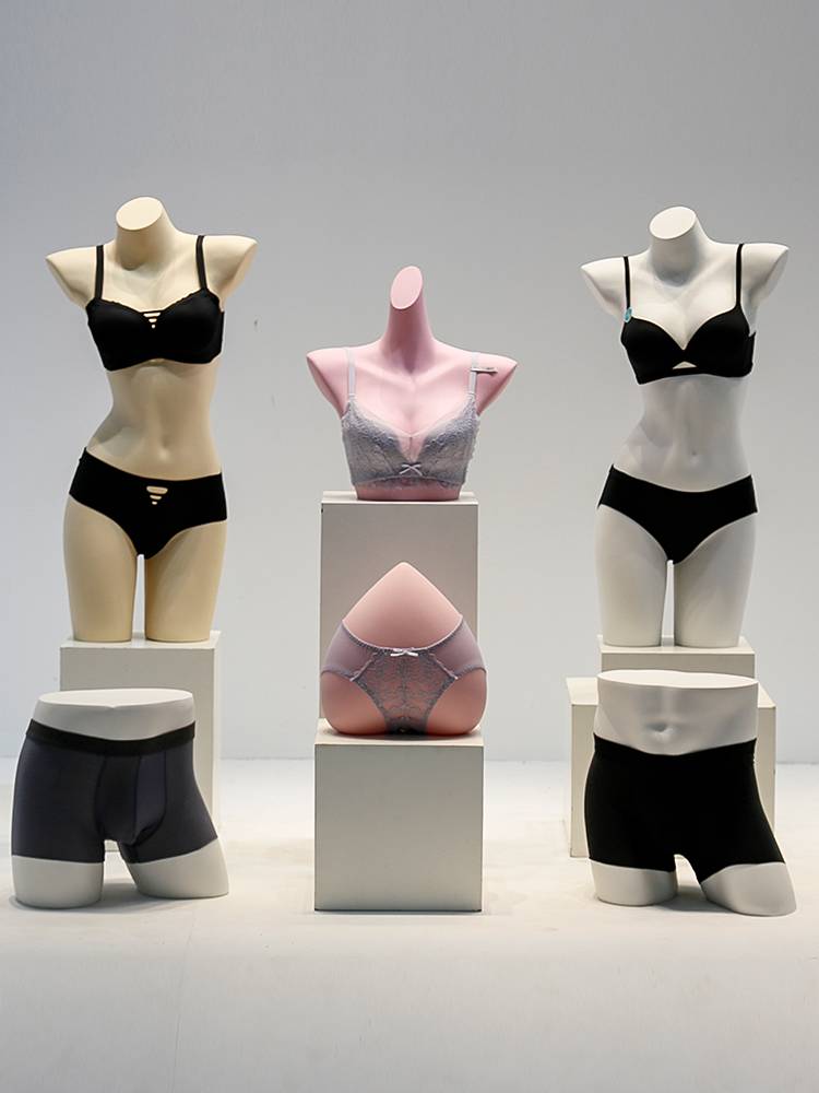 Gathering underwear models with female men's half -bodies, brain pants, fake human bodies display display shelf bra models