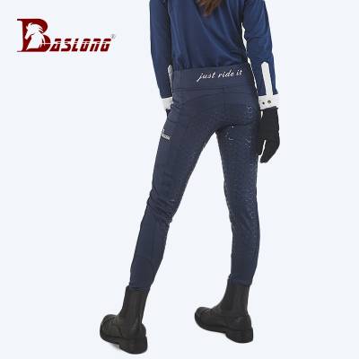 Horsepants, eight-foot child horsepants, knights' costumes, men and women riding in the spring and summer with their thongs