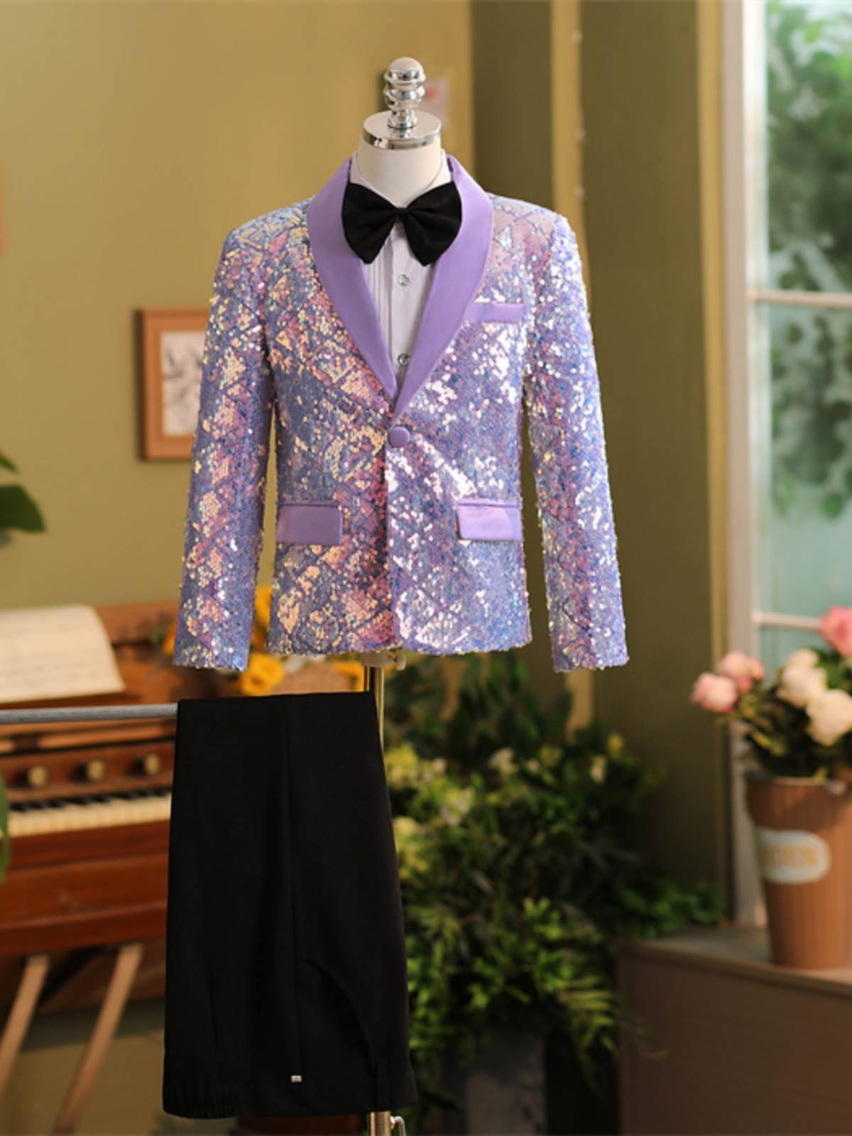 Boys host dress spring and summer new children's sequins suit model model show Chao children piano performance service