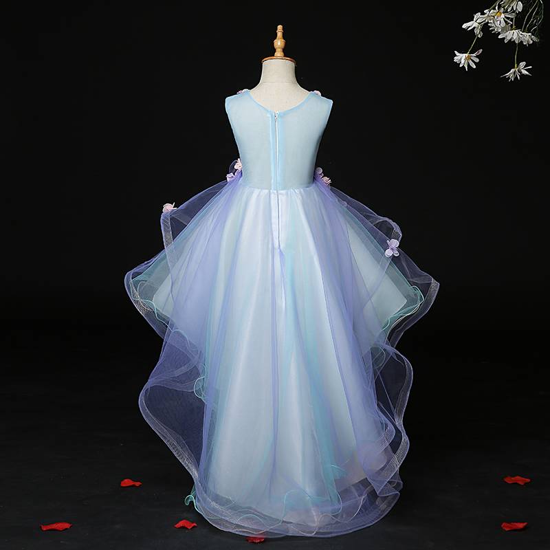 The new girl flower fairy birthday flower boy Peng Pongchang is short and back, long -after long host of the party, piano performance service princess skirt