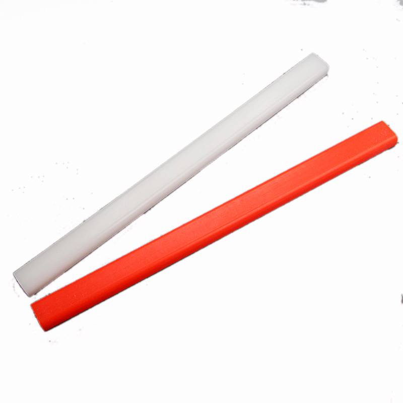 The hammer, the plastic nylon, the rubber handle, the hammer, the insulation, the plastic hammer