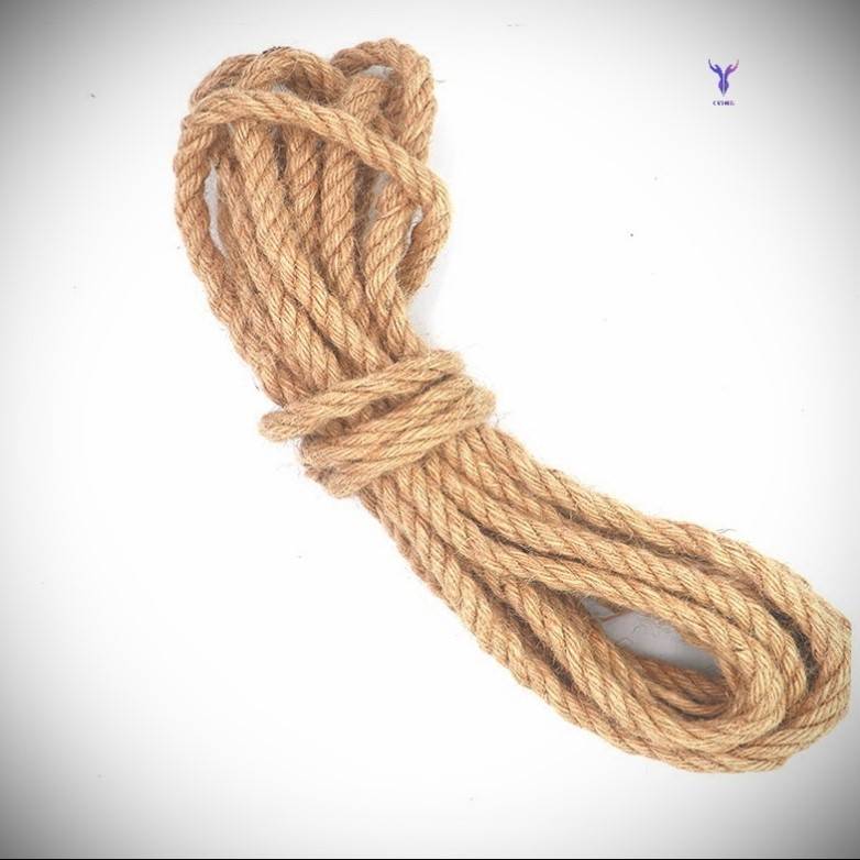 the environmental decorating of the iron-pot handles for the recalcitrant line and the hand-made dialy coloured material line