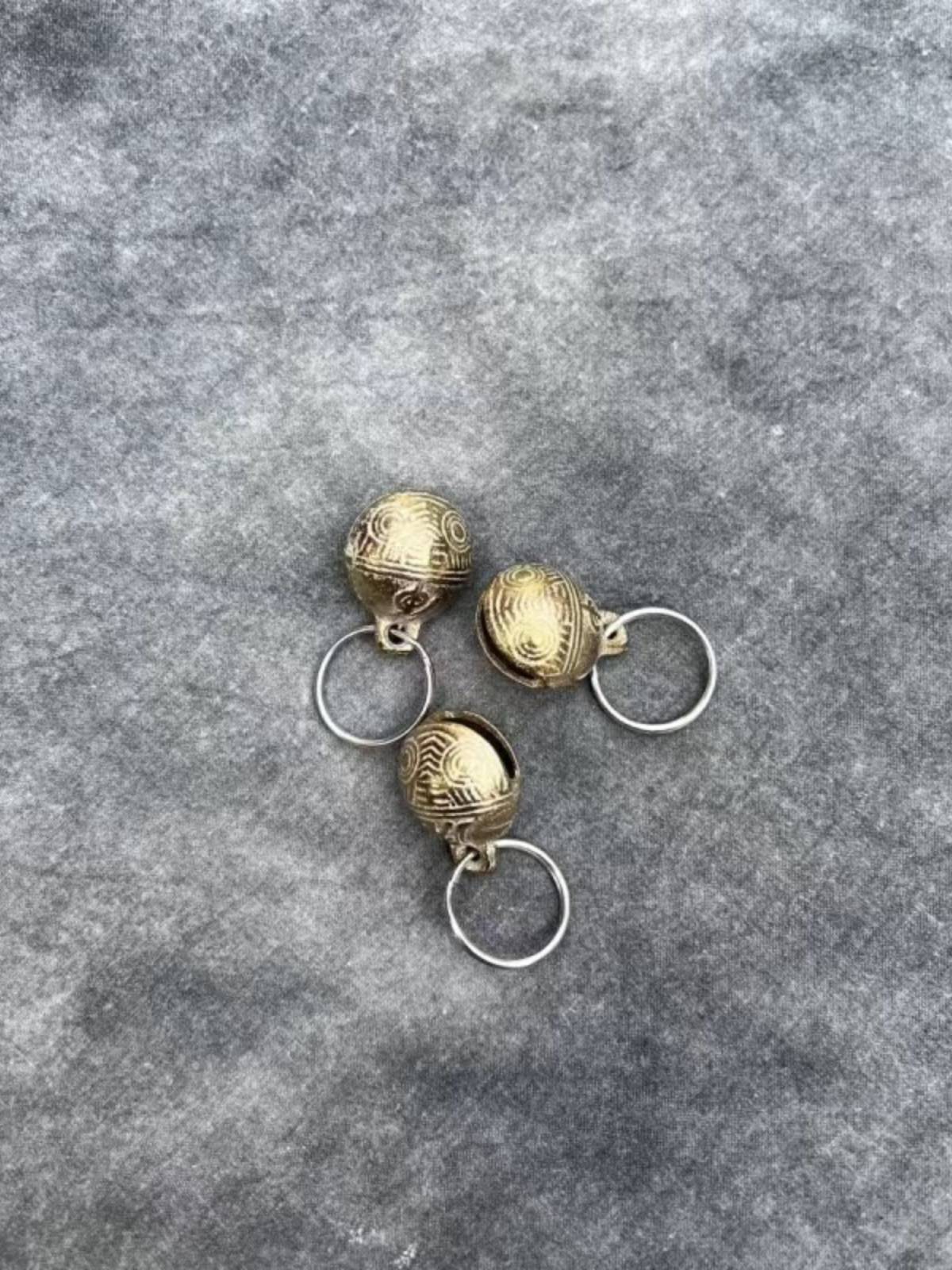 Spring and Autumn Polygonum Knife Capital Knife Sakura Hanging Bell Fiber Skin Sakura Pure Copper Bells Martial Arts Knife Martial Arts Martial Arts Equipment