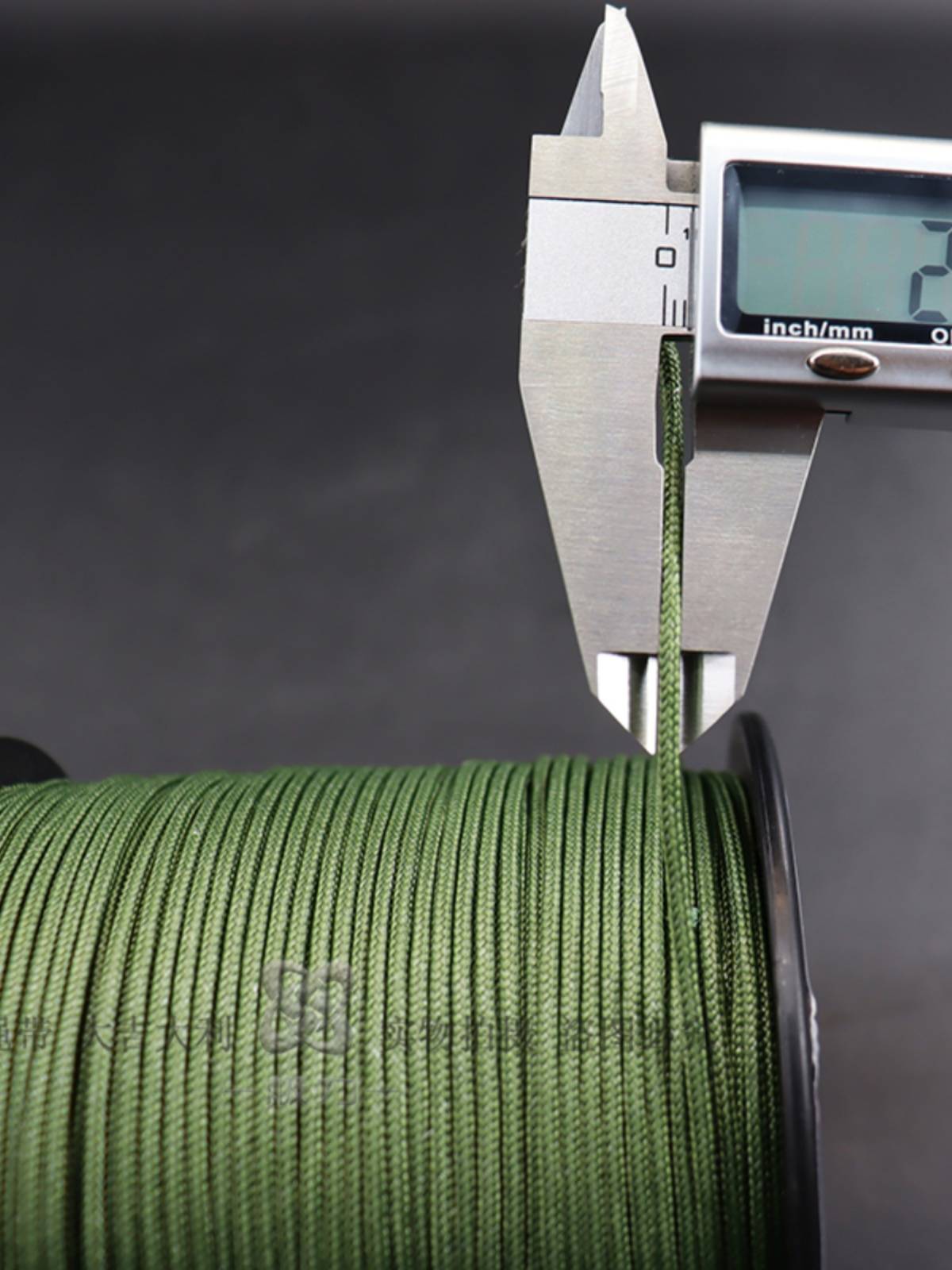 Factory directly supply 2mm3mm high horse rope wear -resistant and alkaline and alkali tension traction rope UHMWPE outdoor rope