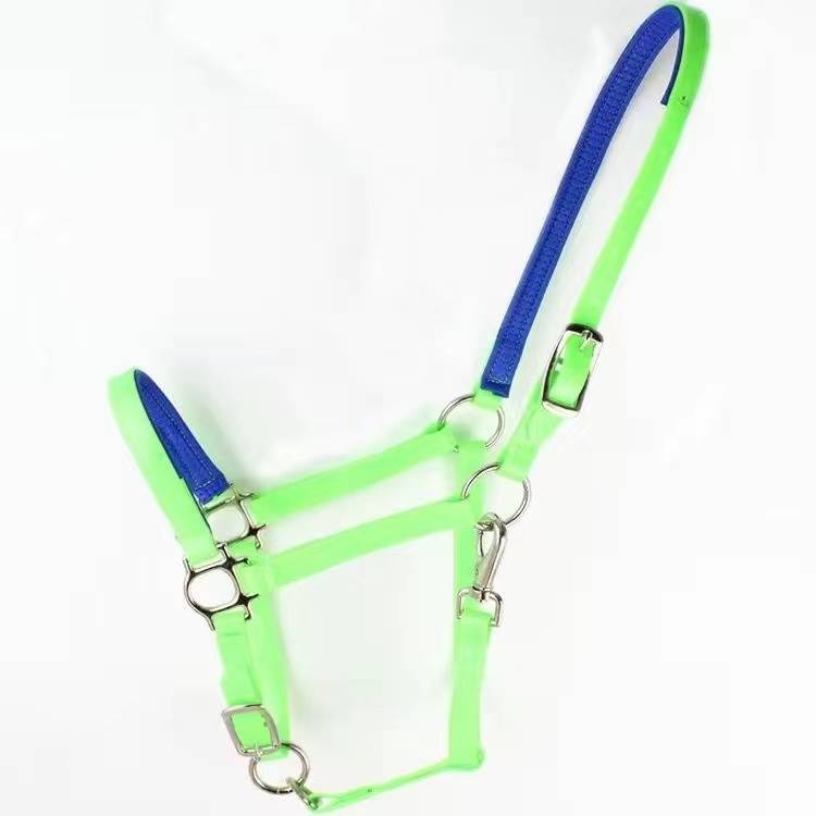The new PVC horse -headed horse cage -headed horse supplies horse