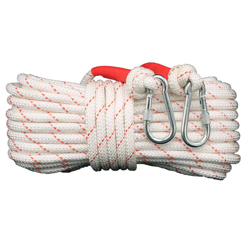 The steel wiring family used a safety rope to save the mountain ropes and rescue the high-rises