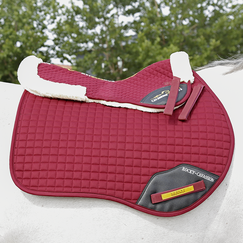 Cavassion light luxury horses equipped with horses and hooded ear hoods, leggings, wool seat cushion cushion cushion