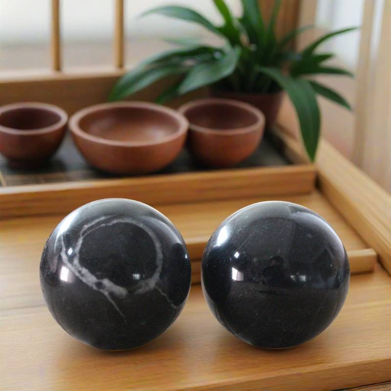 Practice Jade Ball Fitness Ball Hand Ball Health Playing the Elderly Senior People Massage Handle Iron Ball Steel Rolling Relax