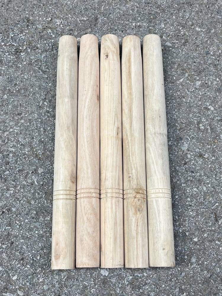 Cutting wood knife wooden handle eucalyptus wooden stick shovel sword solid wood stick small wooden craft handmade round wood rod thick thin pillar