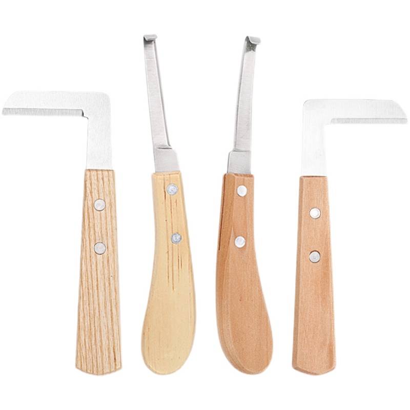 Cow uses hoof knife cattle with a straight knife scimitar, left and right hand to repair cattle hoof tools, animal husbandry farm, cow cow repair artifact