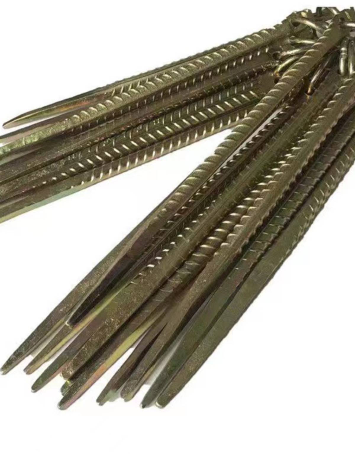 Bull -bull ground pile iron pouring anchor bolt dog bolt, sheep bolt tent fixing nail shed nails, animal husbandry breeding nails