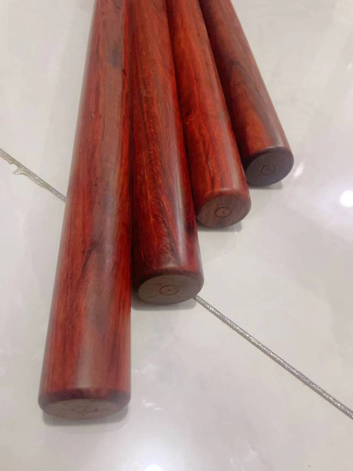 Little leaf rosewood round wood, old materials, wooden stick yoga fitness stick collection, play the drum stick, the long stick car