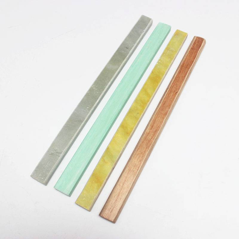 High -quality sheep hammer handle first -class insulation electric handle hammer handle nail hammer handle fire hammer head accessories wooden handle