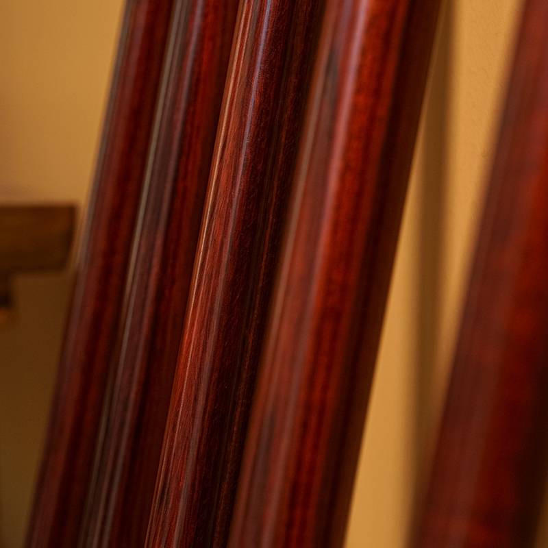 Rhino horn rosewood martial arts stick rosewood fitness sticks, mahogany Taiji nuns Taiji health rod solid wood body stick