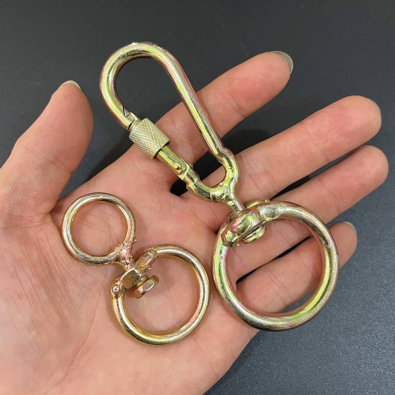Bull lock 8 -character rotor bolt, eight -character rotation universal insurance buckle, rough dog chain buckle breeding