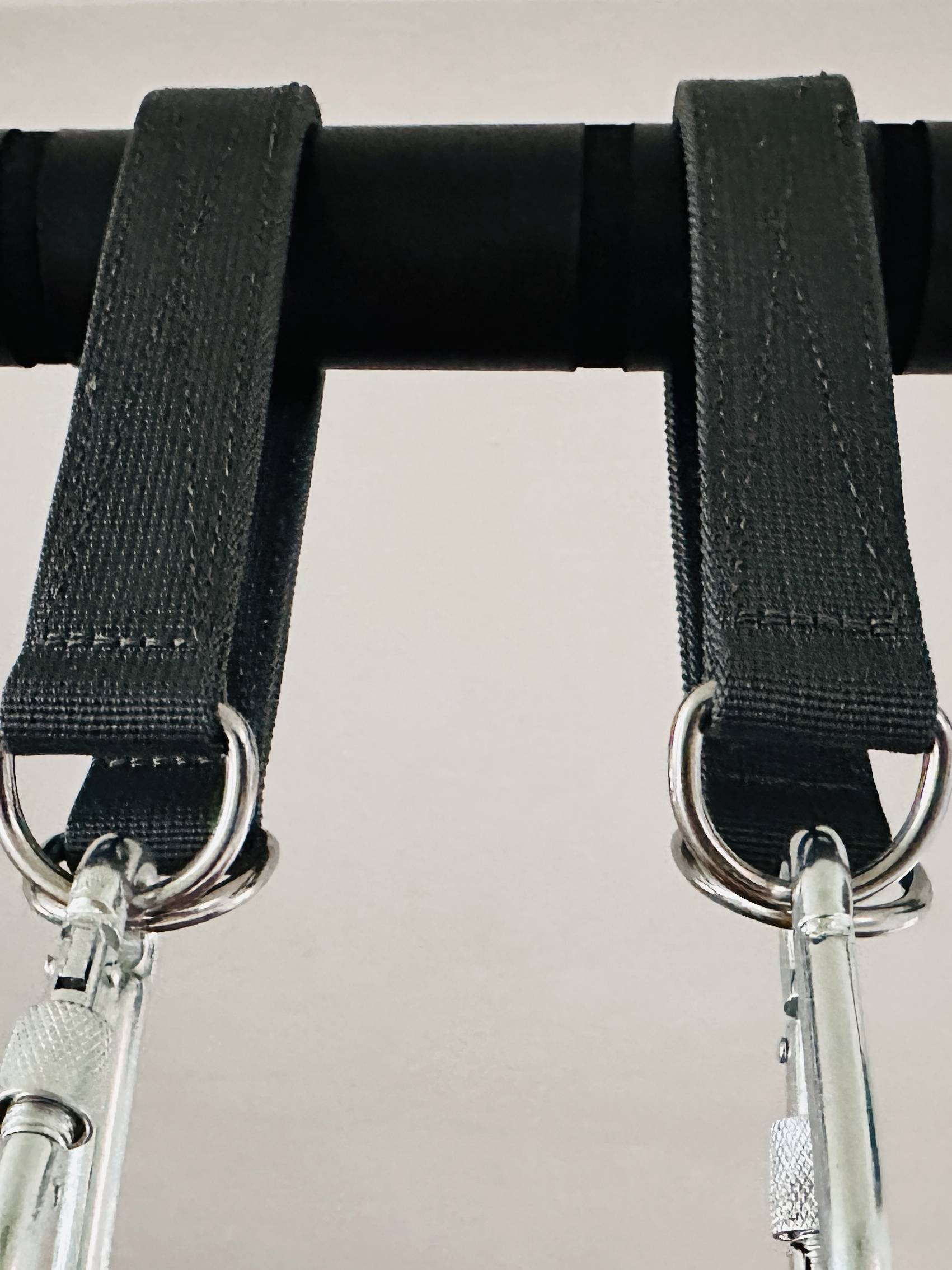Ties with thick straps and a swing-string line and a sling-and-snatch-save-save-save-save