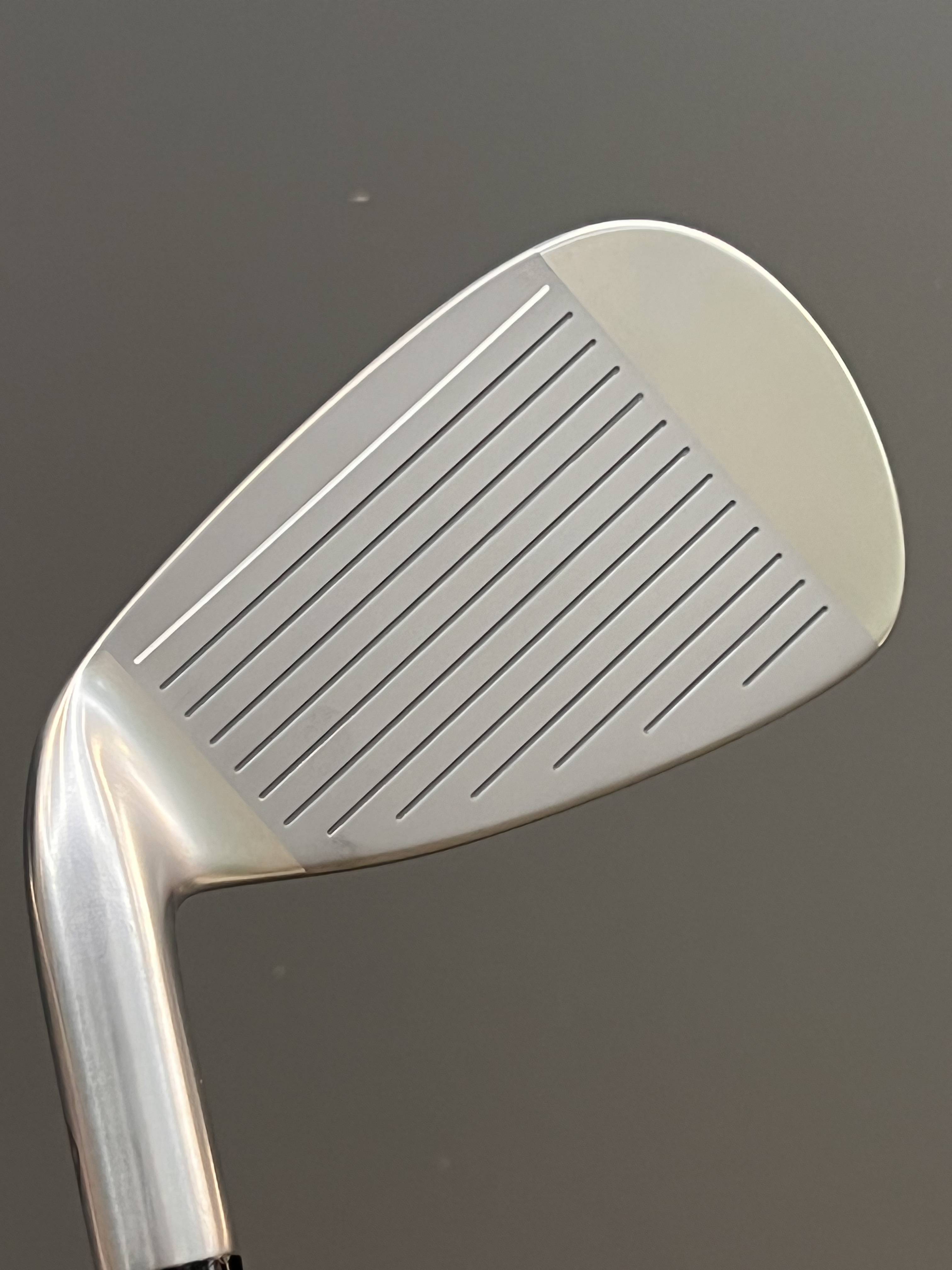 Honma Red Horse Golf Men's Two-Star Erotic IE-03 Sattail No. 4 kick-off iron No. 5 training iron
