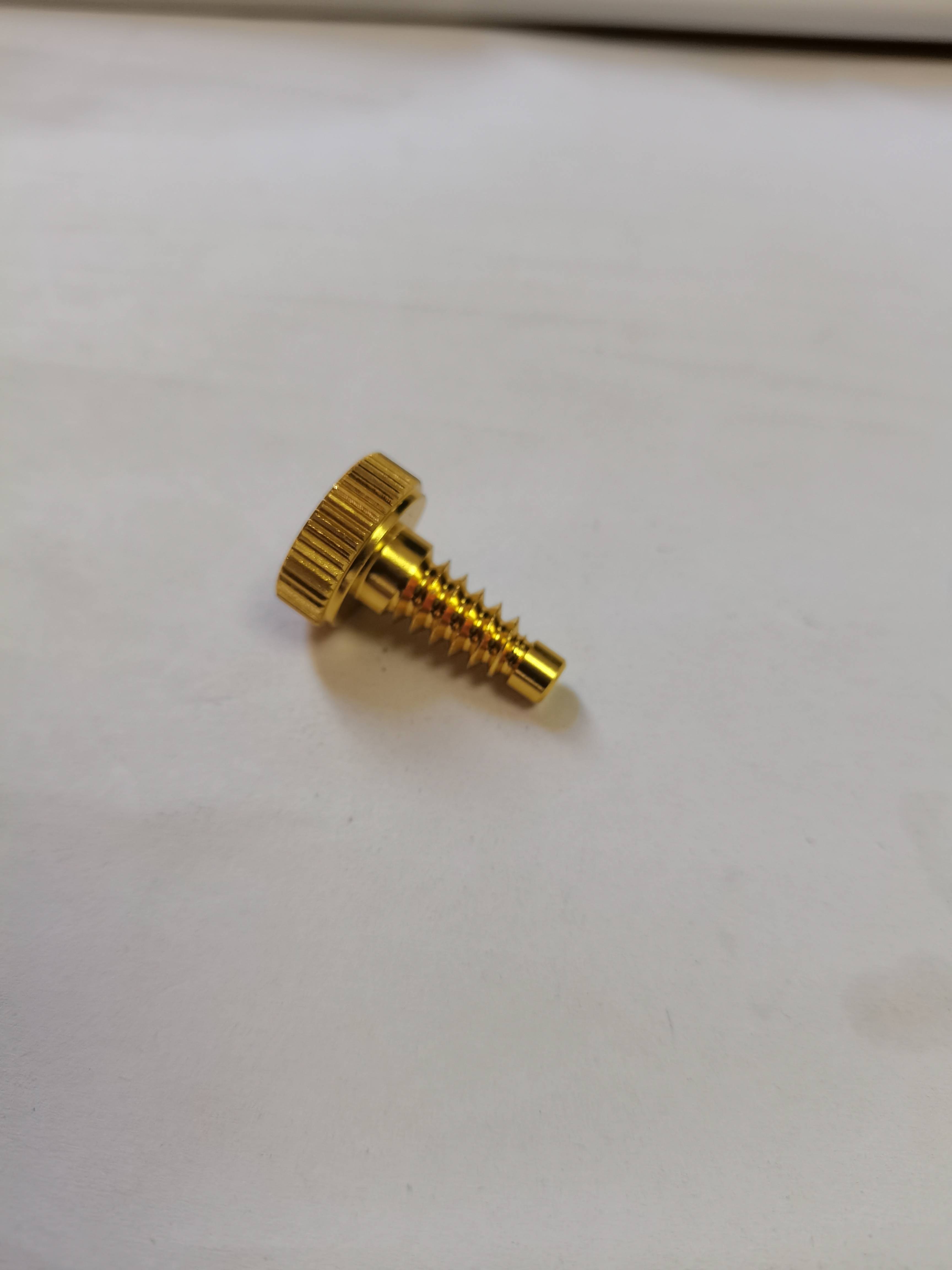 Gold metal tail