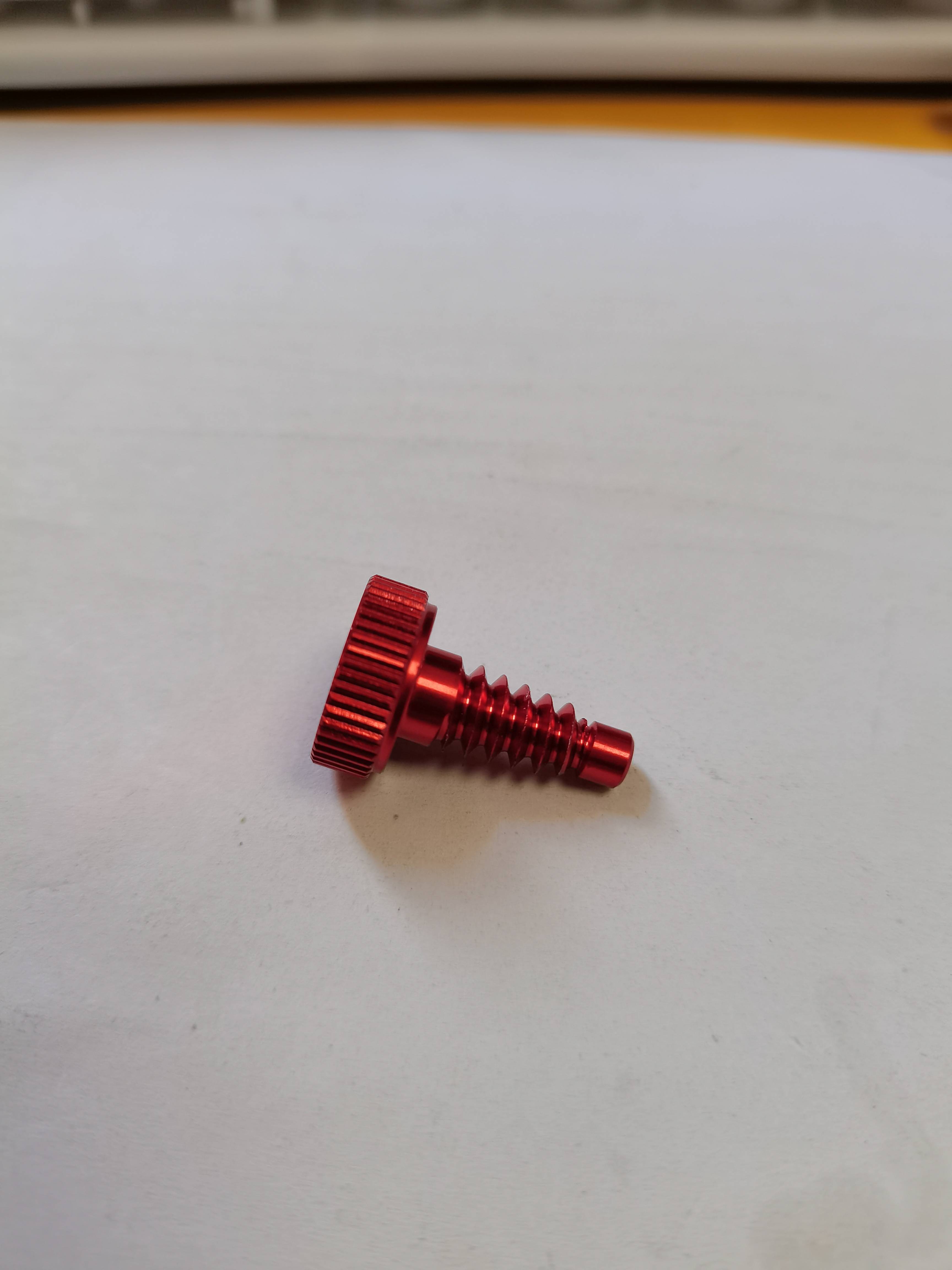 Red metal tail