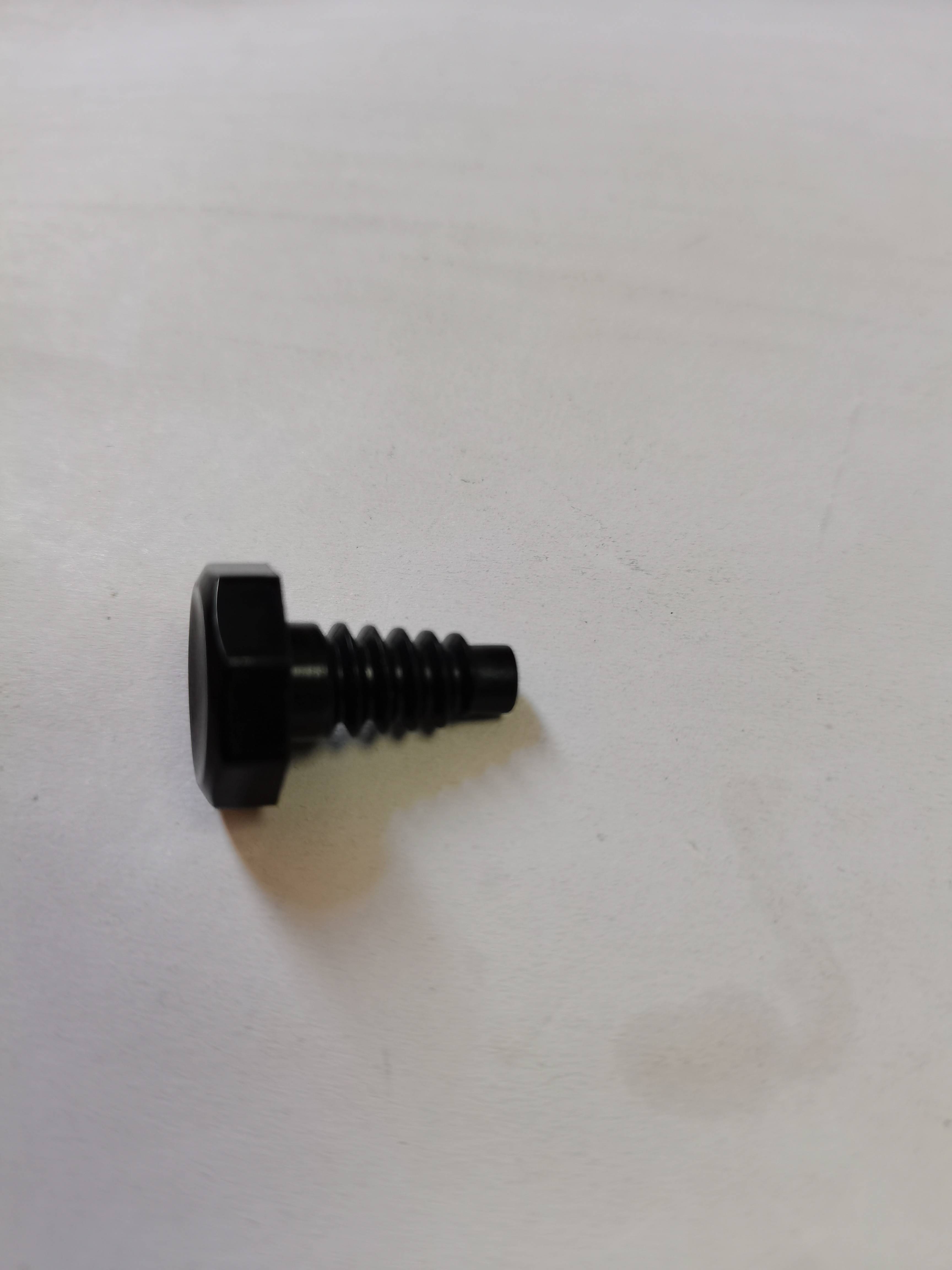 Plastic tail block