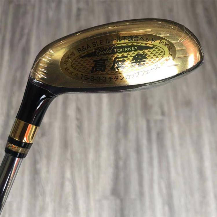 A golf club