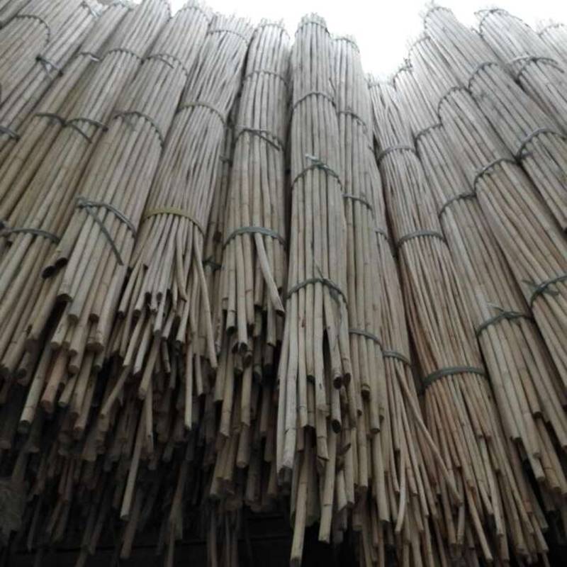 Indonesian natural rattan vine stick drama bar gun stick horse whip martial arts stick elastic toughness with good leather decorative rattan material