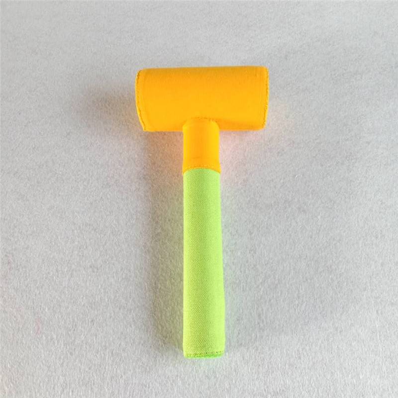 the yellow hammer is 20 cm long