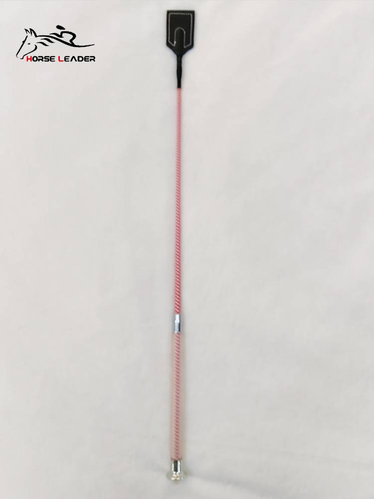 PU SPECIALIZED DANCE WHIPS FOR CHILDREN WITH HORSE LASHES AND TRAINING IN THE USE OF HORSE VELVET EQUIPMENT FOR BARRIER WHIPS