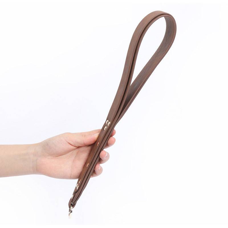 Four -layer dance leather patted leather whip tool props, whip, slap board, scatter whip whip bar performance