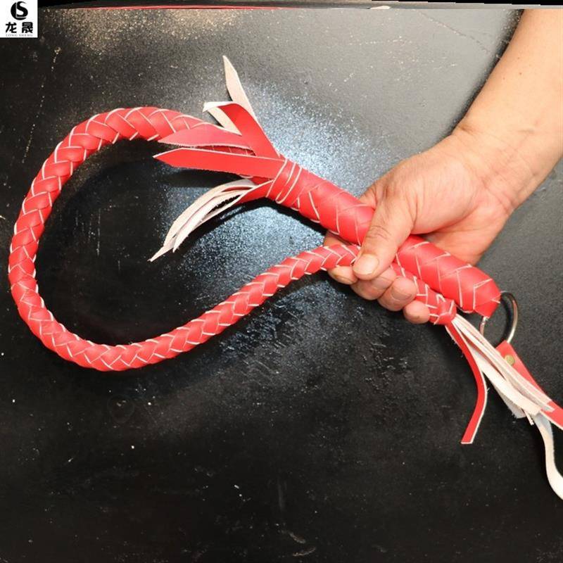 70 centimeters of red, pure bull-skin whips