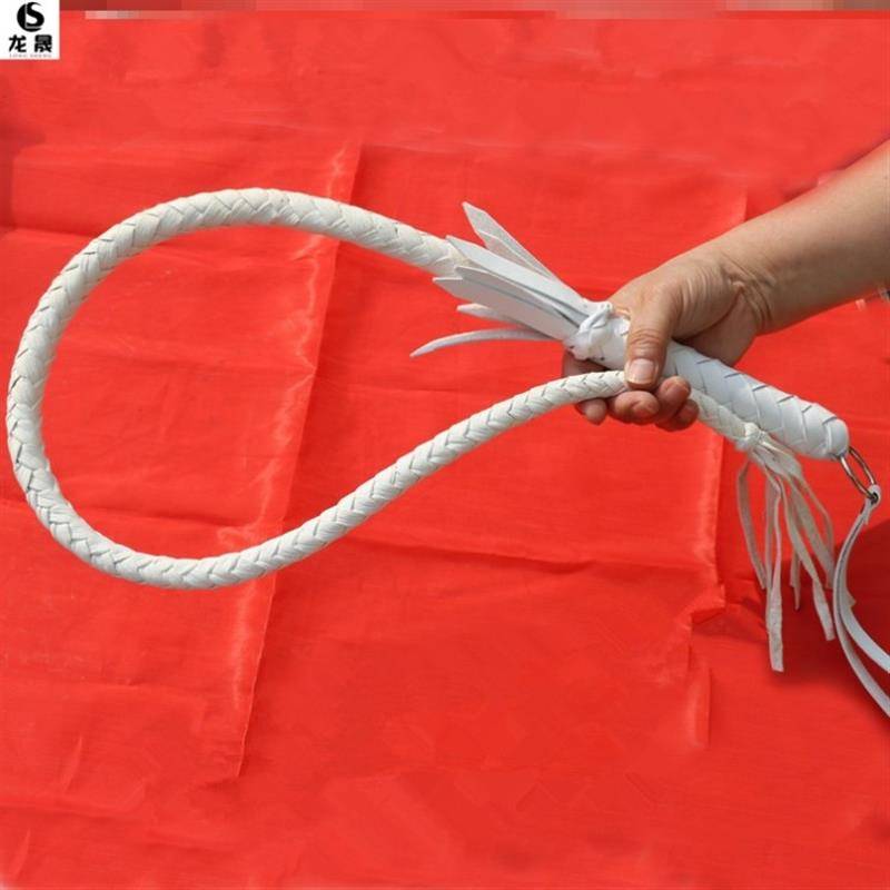 One metre of white fruit whips