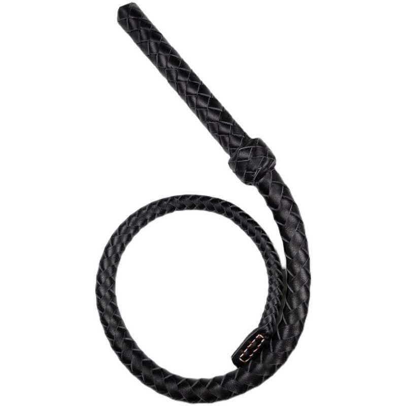 Cowhide Vallest Skin Short Body Short Whistle Palace Film and Television Pruder Flip Soft whip, handmade leather whip