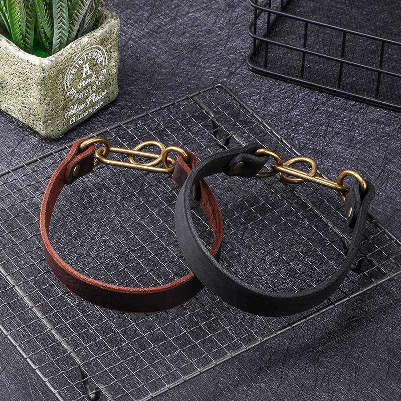 Little dog collars, little dog collars, gravitational wibitling wiring
