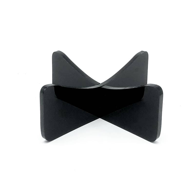 Black 009