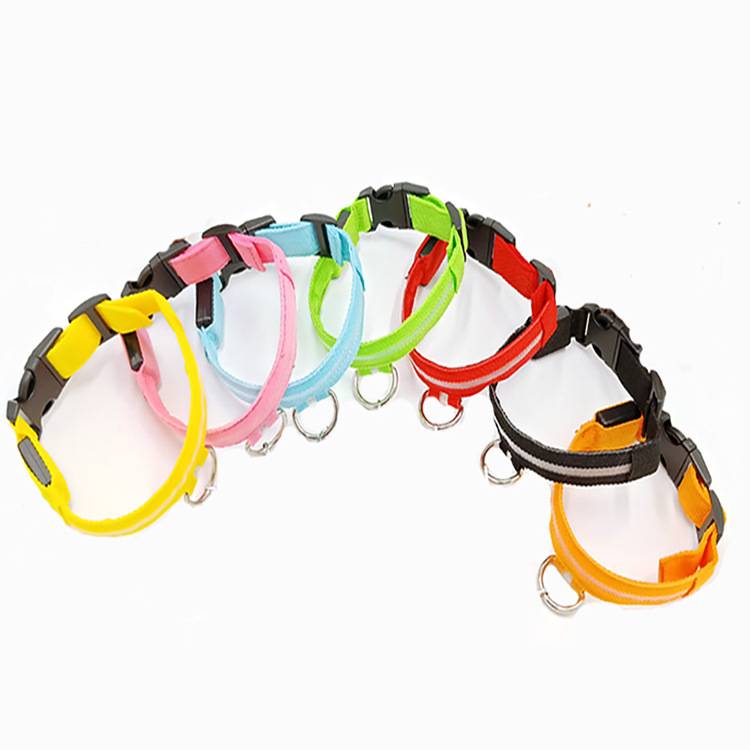 Dog neck ring dog light emitting collar puppy and small dog pet cluttering circle Shiba Inu medium Labrador large dog