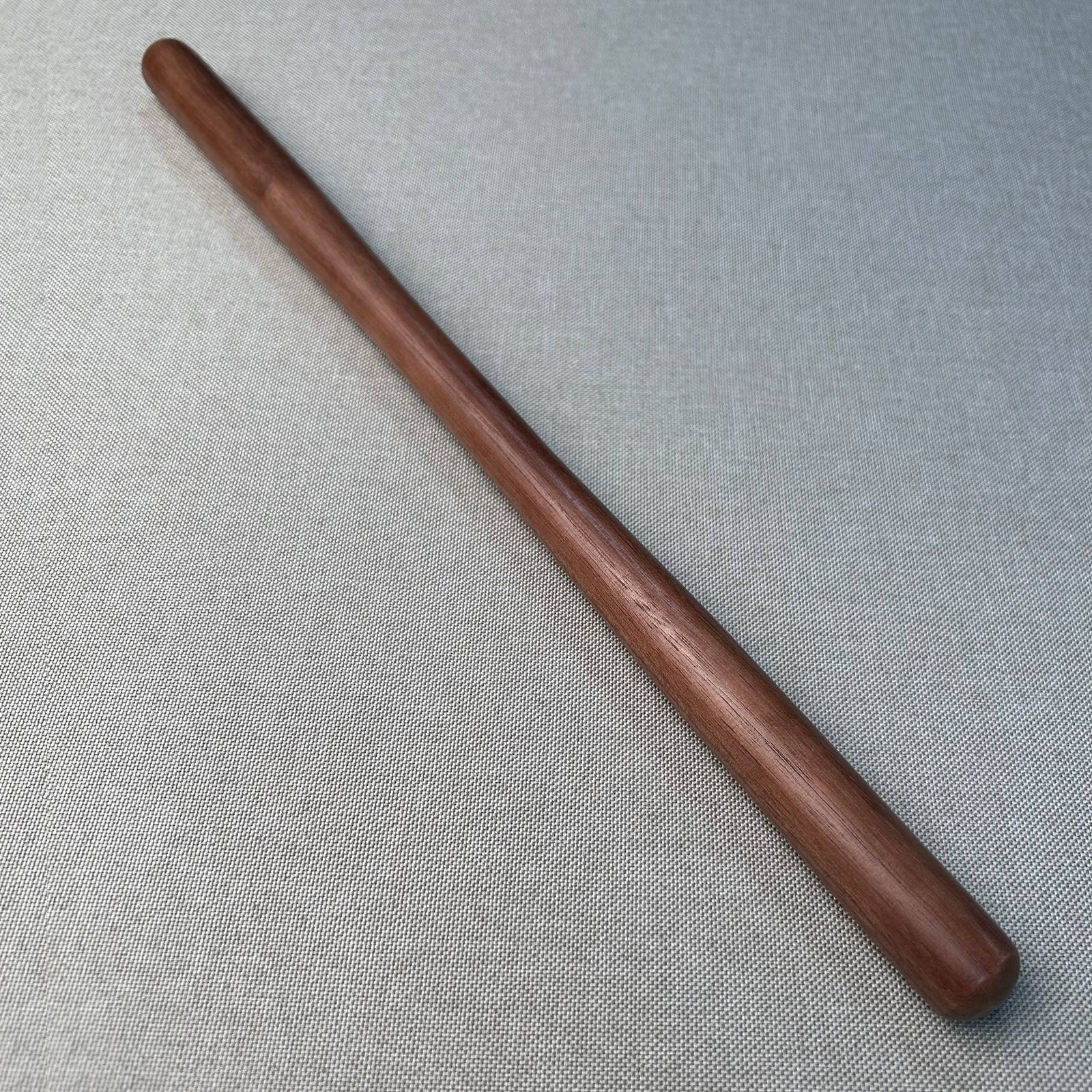 North American black walnut wood tendon bone stick solid wood handle, knock on the shoulders and back, pain back, back, simple wooden beating massage stick
